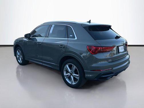 2021 Audi Q3 45 S line Premium