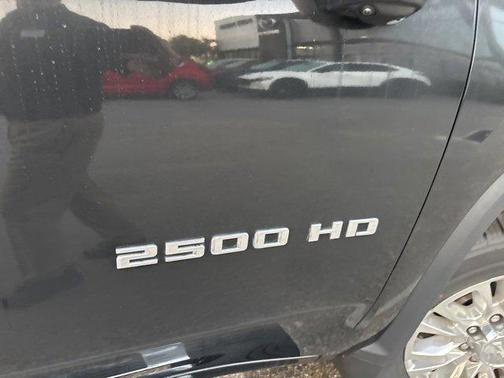 2020 Chevrolet Silverado 2500 High Country