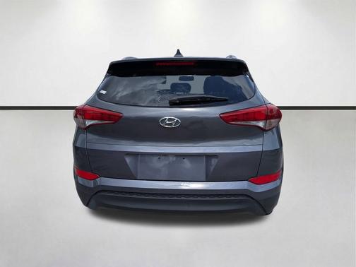 Coliseum Gray 2017 Hyundai TUCSON SE Plus