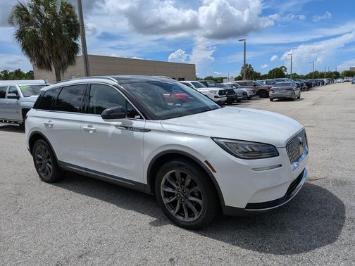 Pristine White 2020 Lincoln Corsair Standard