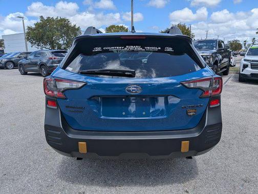 Geyser Blue 2025 Subaru Outback Wilderness