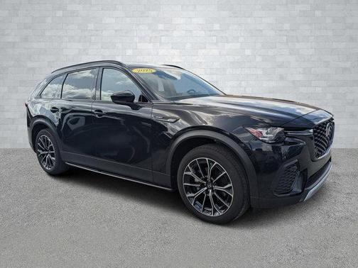 2025 Mazda CX-70 PHEV Premium Plus Package