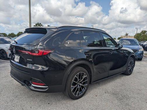 2025 Mazda CX-70 PHEV Premium Plus Package