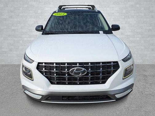 2023 Hyundai VENUE Limited