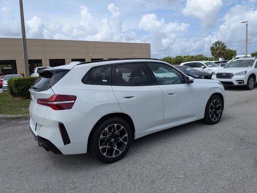 Alpine White 2025 BMW X3 30 xDrive