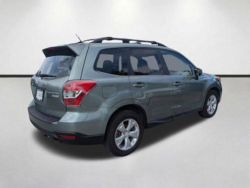 Jasmine Green Metallic 2014 Subaru Forester 2.5i Limited