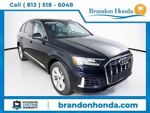 Mythos Black Metallic 2024 Audi Q7 55 Premium Plus