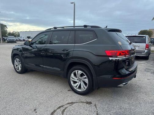 2021 Volkswagen Atlas 3.6L SE w/Technology