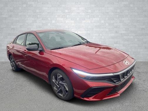 2025 Hyundai ELANTRA Sport