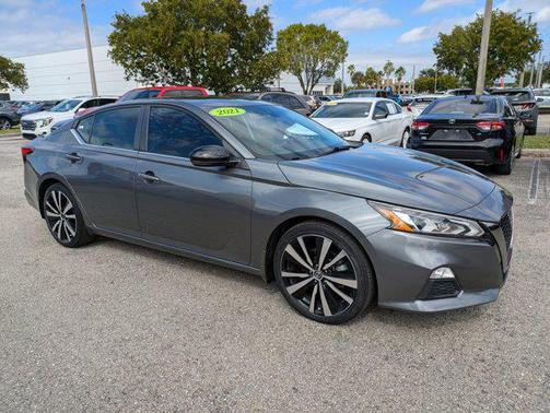 2021 Nissan Altima SR VC-Turbo FWD