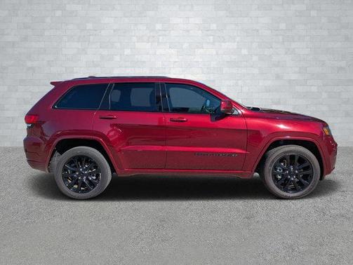 2021 Jeep Grand Cherokee Laredo