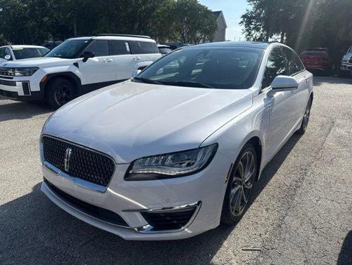 WHITE PLATINUM MET TRI-COAT 2017 Lincoln MKZ Reserve I