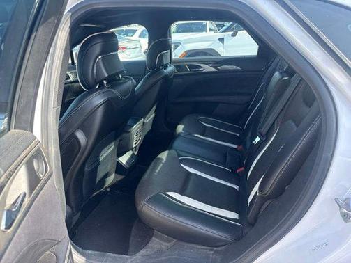WHITE PLATINUM MET TRI-COAT 2017 Lincoln MKZ Reserve I