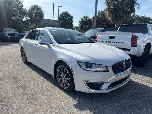 WHITE PLATINUM MET TRI-COAT 2017 Lincoln MKZ Reserve I