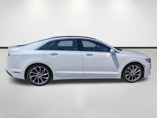 WHITE PLATINUM MET TRI-COAT 2017 Lincoln MKZ Reserve I