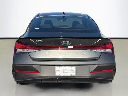 2025 Hyundai ELANTRA Sport