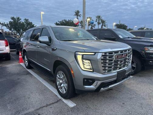 Sterling Metallic 2025 GMC Yukon XL Denali