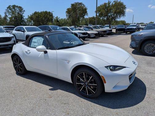 Snowflake White Pearl Mica 2026 Mazda MX-5 Miata Grand Touring