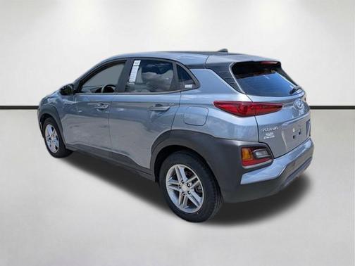 Sonic Silver 2019 Hyundai KONA SE