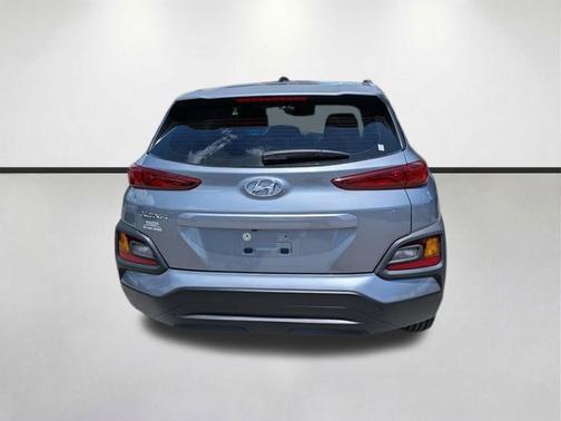 Sonic Silver 2019 Hyundai KONA SE