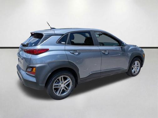 Sonic Silver 2019 Hyundai KONA SE