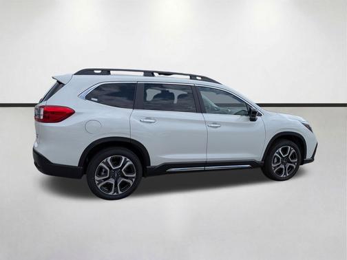Crystal White Pearl 2025 Subaru Ascent Touring 7-Passenger