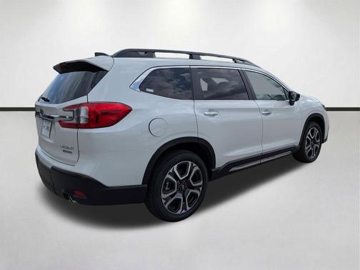 Crystal White Pearl 2025 Subaru Ascent Touring 7-Passenger