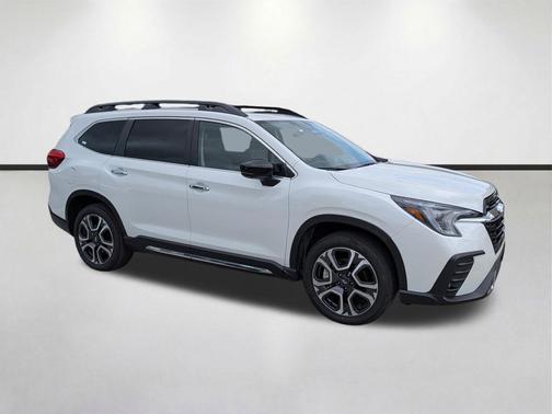 Crystal White Pearl 2025 Subaru Ascent Touring 7-Passenger