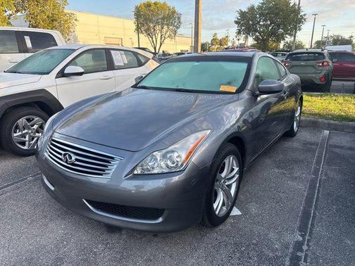 2010 INFINITI G37x Base