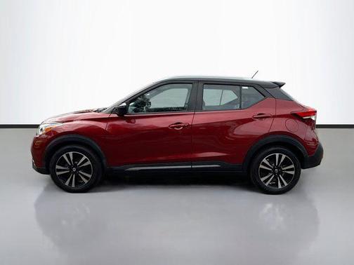 2019 Nissan Kicks SR