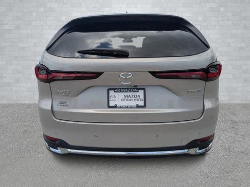 2024 Mazda CX-90 PHEV Premium Plus