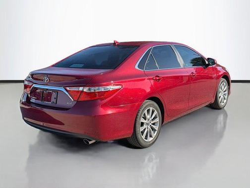 2017 Toyota Camry XLE