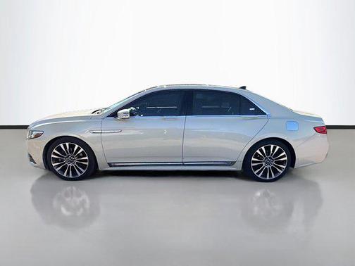 2018 Lincoln Continental Select