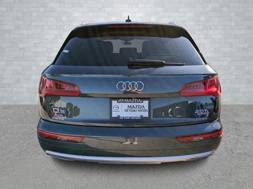 2018 Audi Q5 2.0T Premium Plus
