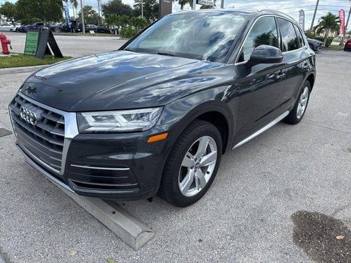 2018 Audi Q5 2.0T Premium Plus