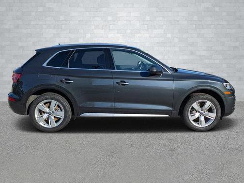 2018 Audi Q5 2.0T Premium Plus