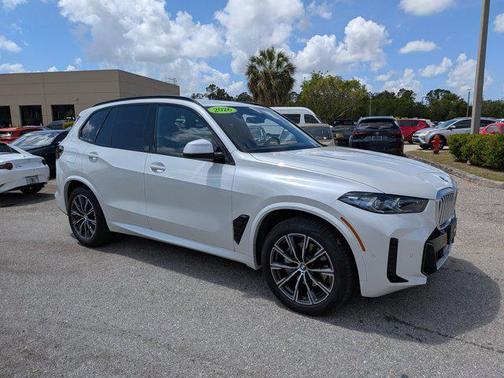 Mineral White Metallic 2026 BMW X5 sDrive40i