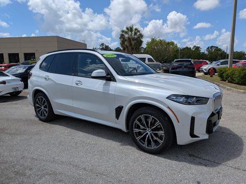 Mineral White Metallic 2026 BMW X5 sDrive40i