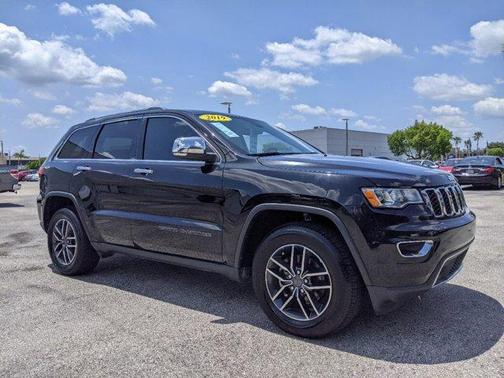 Photo 2 of 31 of 2019 Jeep Grand Cherokee Limited