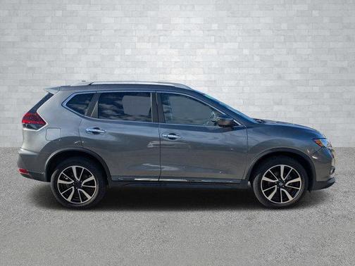 2020 Nissan Rogue SL