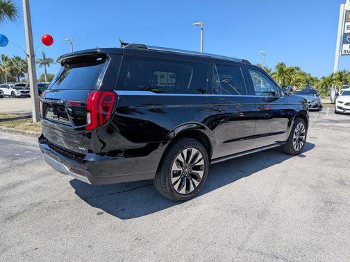 AGATE BLACK METALLIC 2025 Ford Expedition Max Platinum