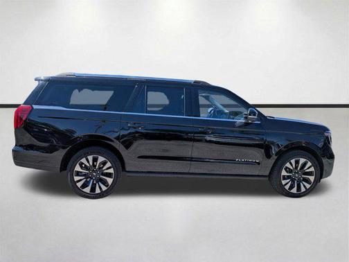 AGATE BLACK METALLIC 2025 Ford Expedition Max Platinum
