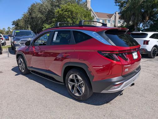Ultimate Red 2025 Hyundai TUCSON SEL Convenience