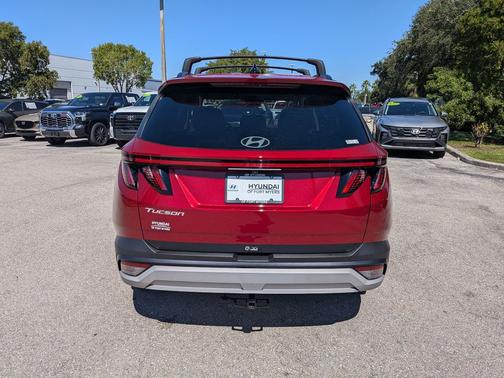 Ultimate Red 2025 Hyundai TUCSON SEL Convenience