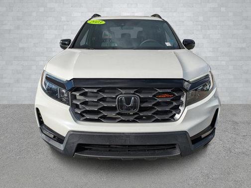 2023 Honda Passport AWD TrailSport
