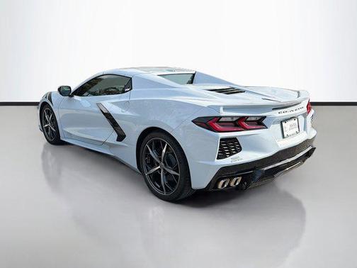 2022 Chevrolet Corvette Stingray w/2LT