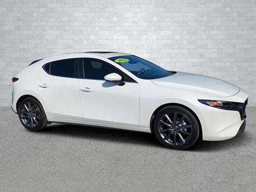 2022 Mazda Mazda3 FWD w/Preferred Package