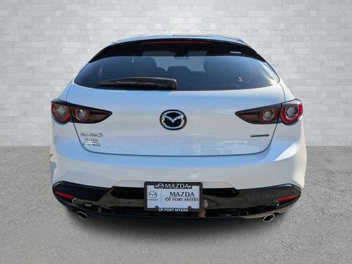 2022 Mazda Mazda3 FWD w/Preferred Package