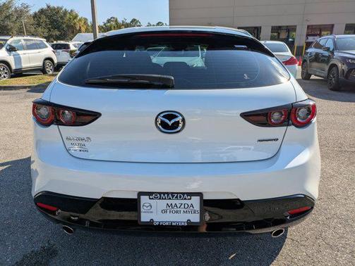 2022 Mazda Mazda3 FWD w/Preferred Package