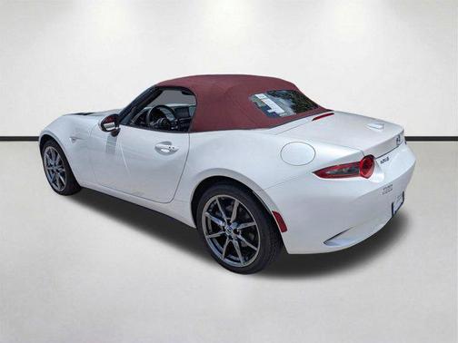 Snowflake White Pearl Mica 2018 Mazda MX-5 Miata Grand Touring